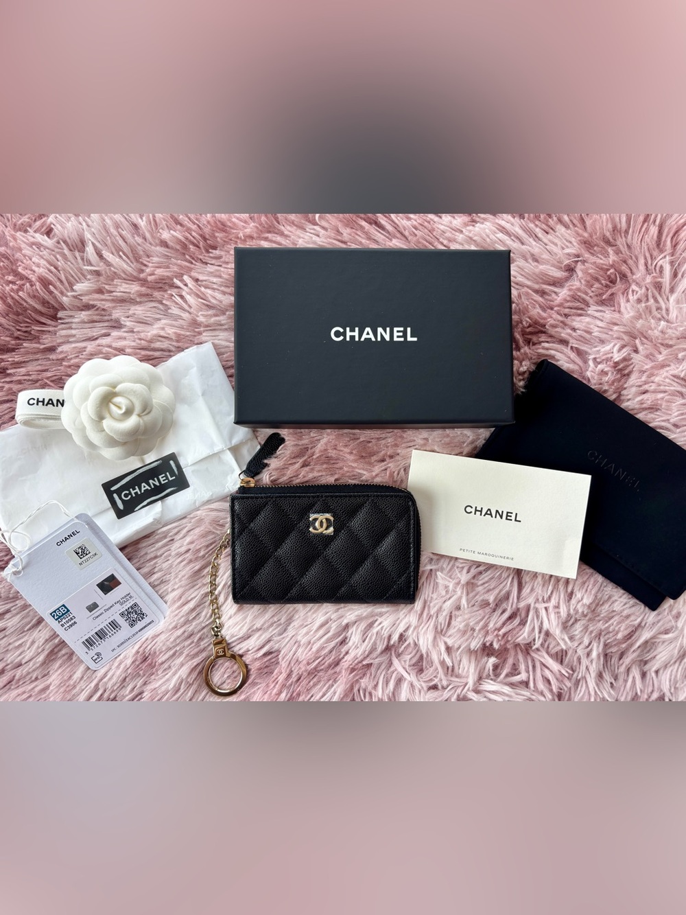 NWT CHANEL Classic Zipped Key Holder Wallet